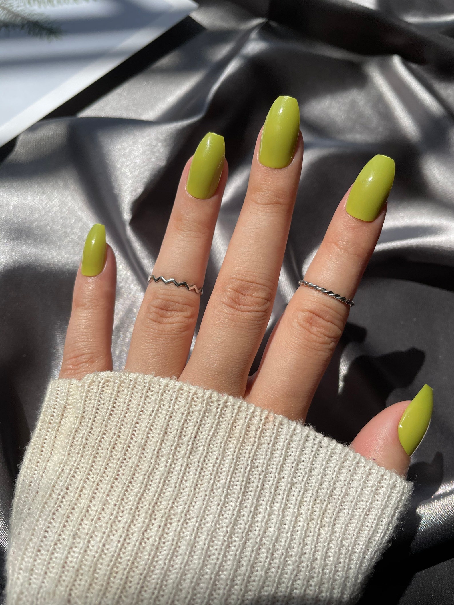 Matcha Green Short Coffin Press on Nails Set of 24 Nails | Etsy