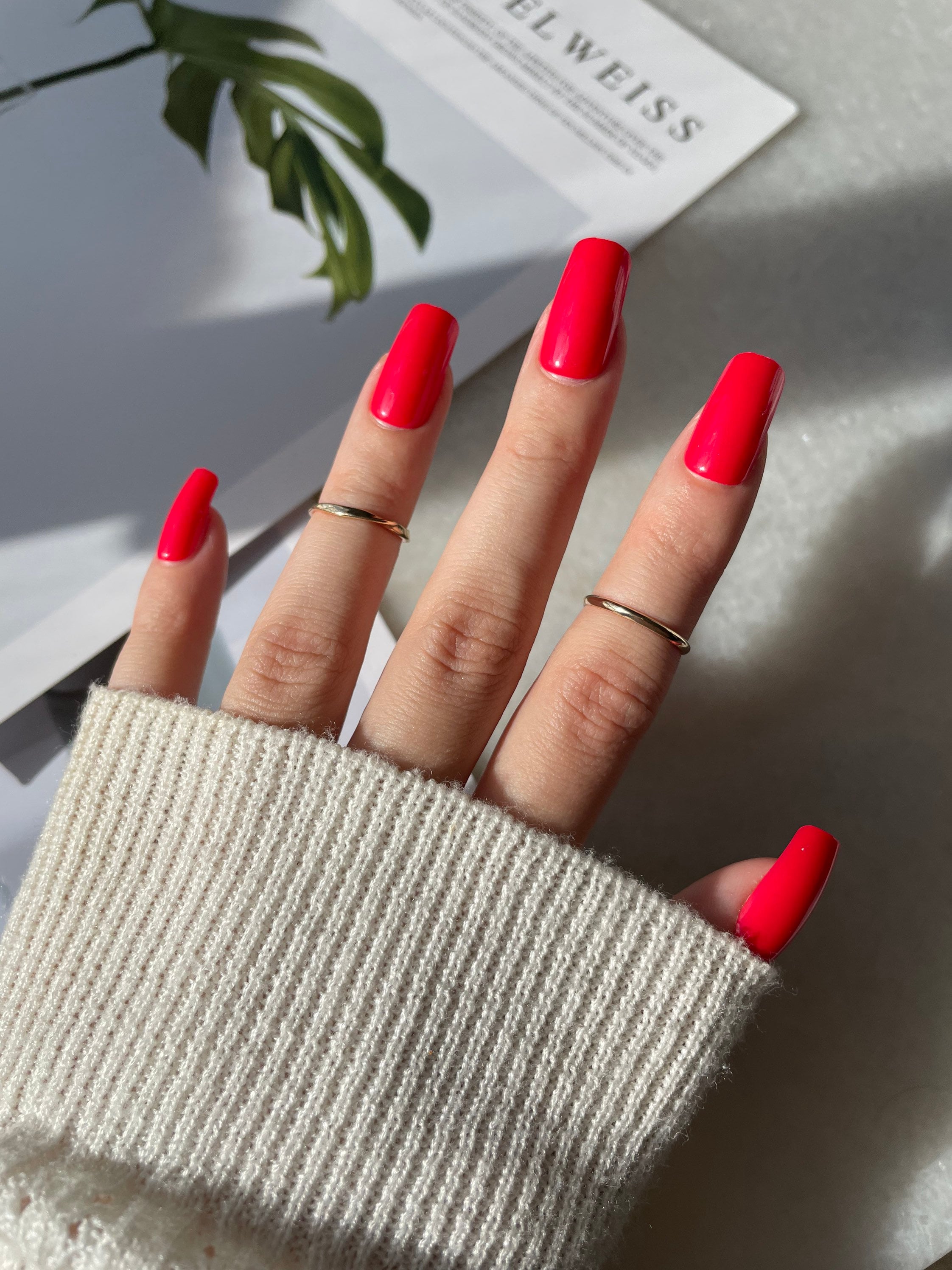 Classic Red Medium Square Press on Nails Full Set of 24 | Etsy