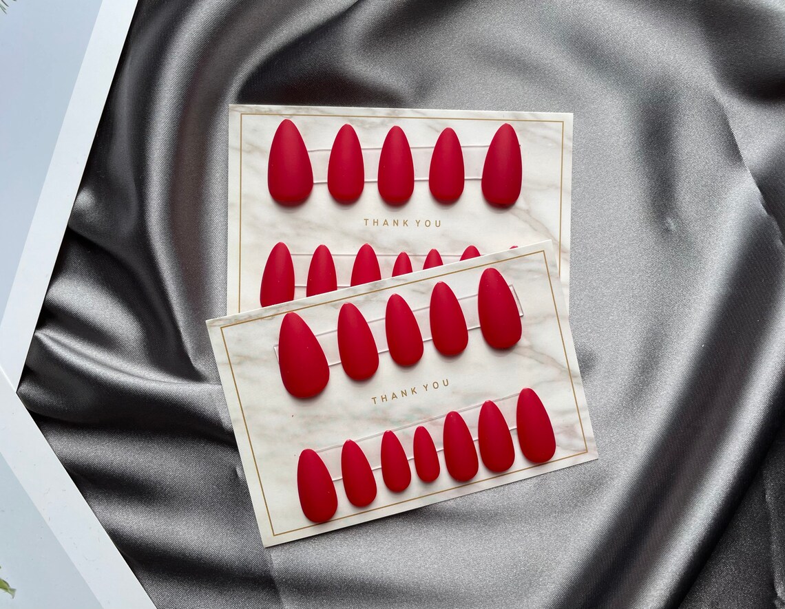 Matte Chilli Red Almond Press on Nails Set of 24 Nails | Etsy