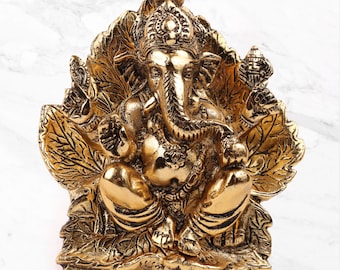 Myga Lord Ganesha Gold Statue - Handgefertigte religiöse Metallverzierung für Meditation, Wohnkultur und Geschenk