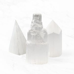Myga Selenite Crystal Tower