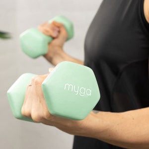 Myga Hex Dumbbells Pair of Neoprene and Cast Iron Hand Weights Choice of Weight 2kg - Light Green