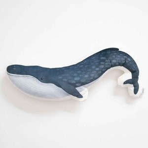 Whale Pillow 'At the Sea'