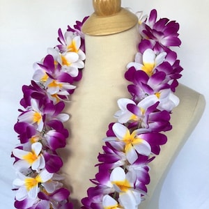 Hawaiian Plumeria Poepoe Lei (Artificial)