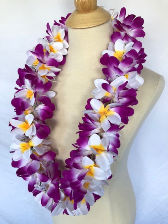 Hawaiian Tuberose Lei with Purple Carnations Artificial Party Supplies