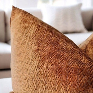 Federa per cuscino in velluto ruggine con motivo a spina di pesce - Cuscino arancione bruciato per arredamento boho