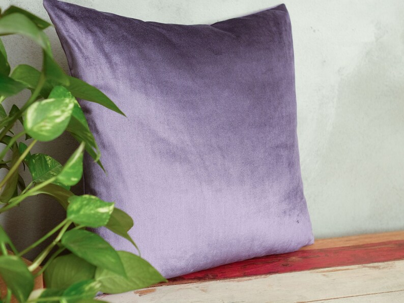 Lavendel Lila Samt Kissenbezug, Sehr Peri Samt Kissenbezug als Geburtstag Geschenk Idee, Hygee Wohnkultur, Ultra Violet Euro Sham Bild 8