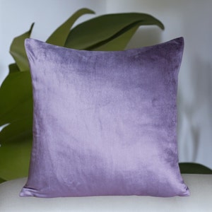 Lavendel Lila Samt Kissenbezug, Sehr Peri Samt Kissenbezug als Geburtstag Geschenk Idee, Hygee Wohnkultur, Ultra Violet Euro Sham Bild 5