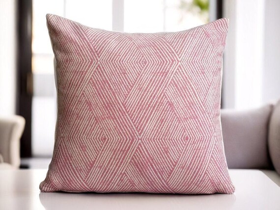 Himbeergeometrischer Kissenbezug, Dunkelrosa Akzentkissen, Modernes Winterdekor, Boho Couchkissen, Rosa-Weißes Sofakissen, niedlicher Schein