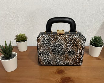 The leather mini bag.