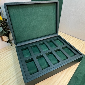 Box for 10 watches