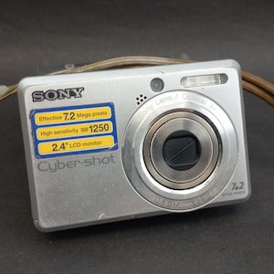 Digital Camera Sony Cyber-Shot DSC-S730, Compact Digital Camera, Sony cameras