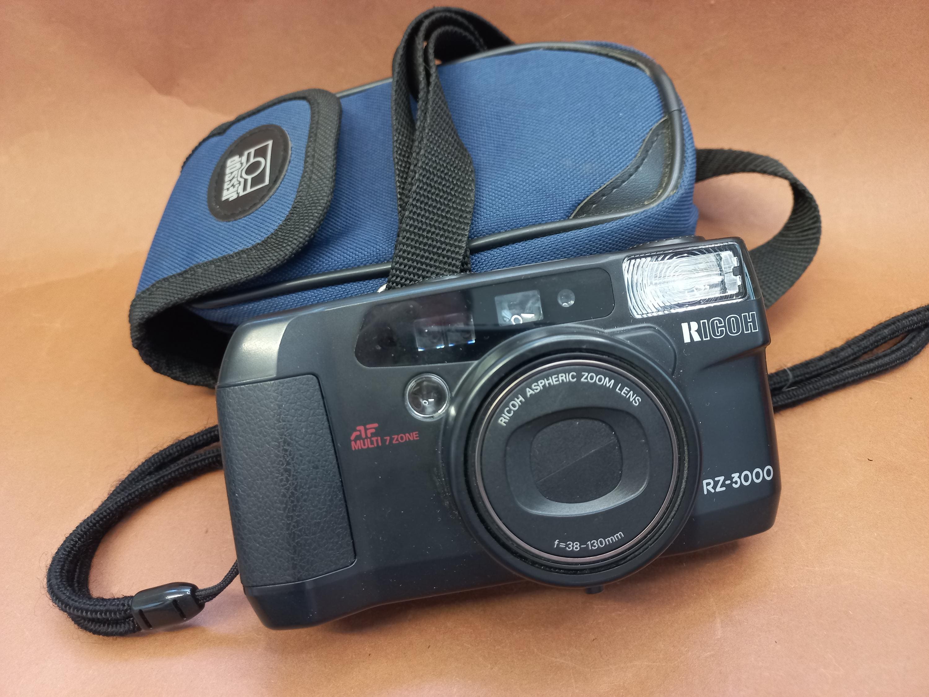 ヴィンテージカメラ RICOH RZ-3000、フィルムカメラ リコー 1990年代