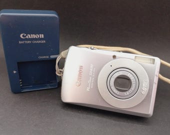 Canon Powershot A580 Digital Camera Bundle With Box Manual Cables