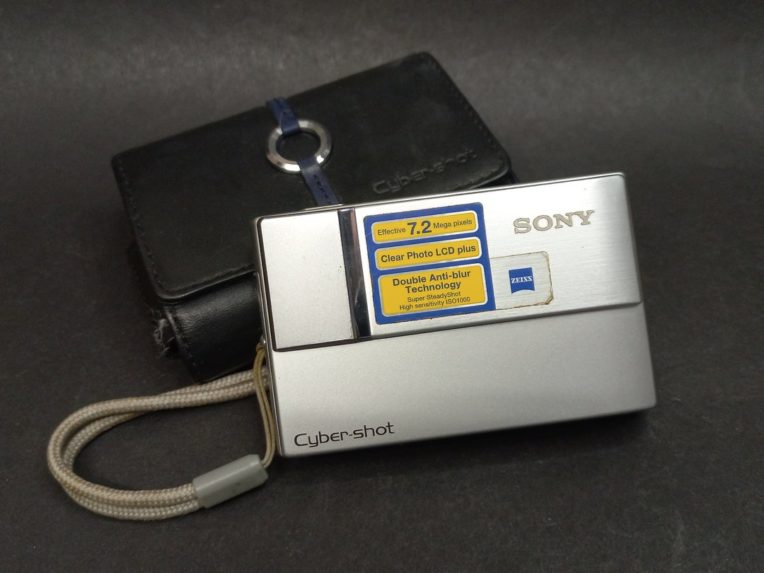 Digital Camera Sony Cyber-shot DSC-T10, Compact Digital Camera, Sony ...
