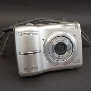 Vintage Digital Camera Olympus FE-270 7.1 Megapixel
