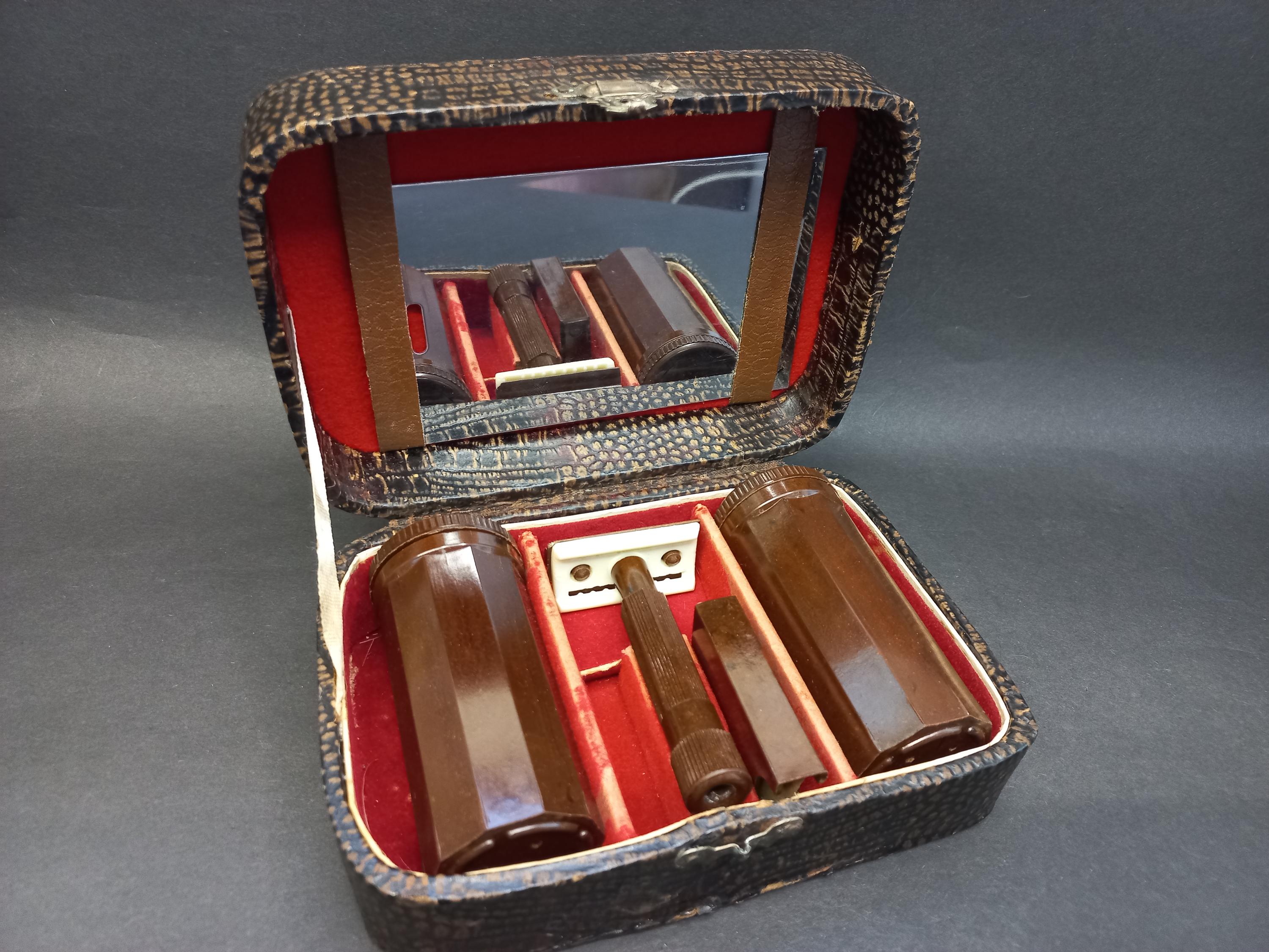 Vintage Deutsch Shaver Shaving Set KWC 1930s, Old Deutsch Shavers, Collectible Safety Razor Made in Old Germany