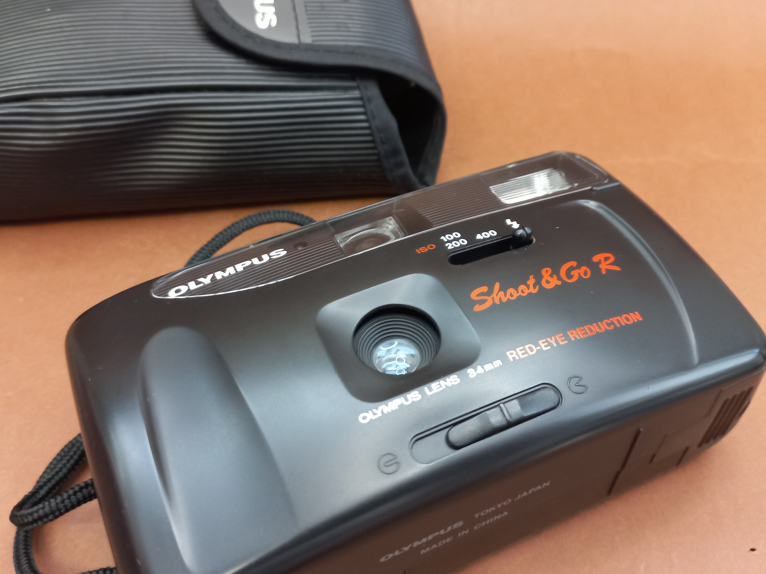 ビンテージ カメラ オリンパス シュート アンド ゴー R NEW