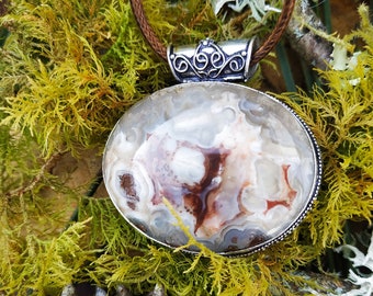 Crazy Lace Agate gemstone sterling silver pendant.