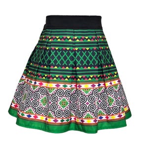 Hmong skirt, Size M, cute mini skirt, beach skirt, night skirt (16-inch length)