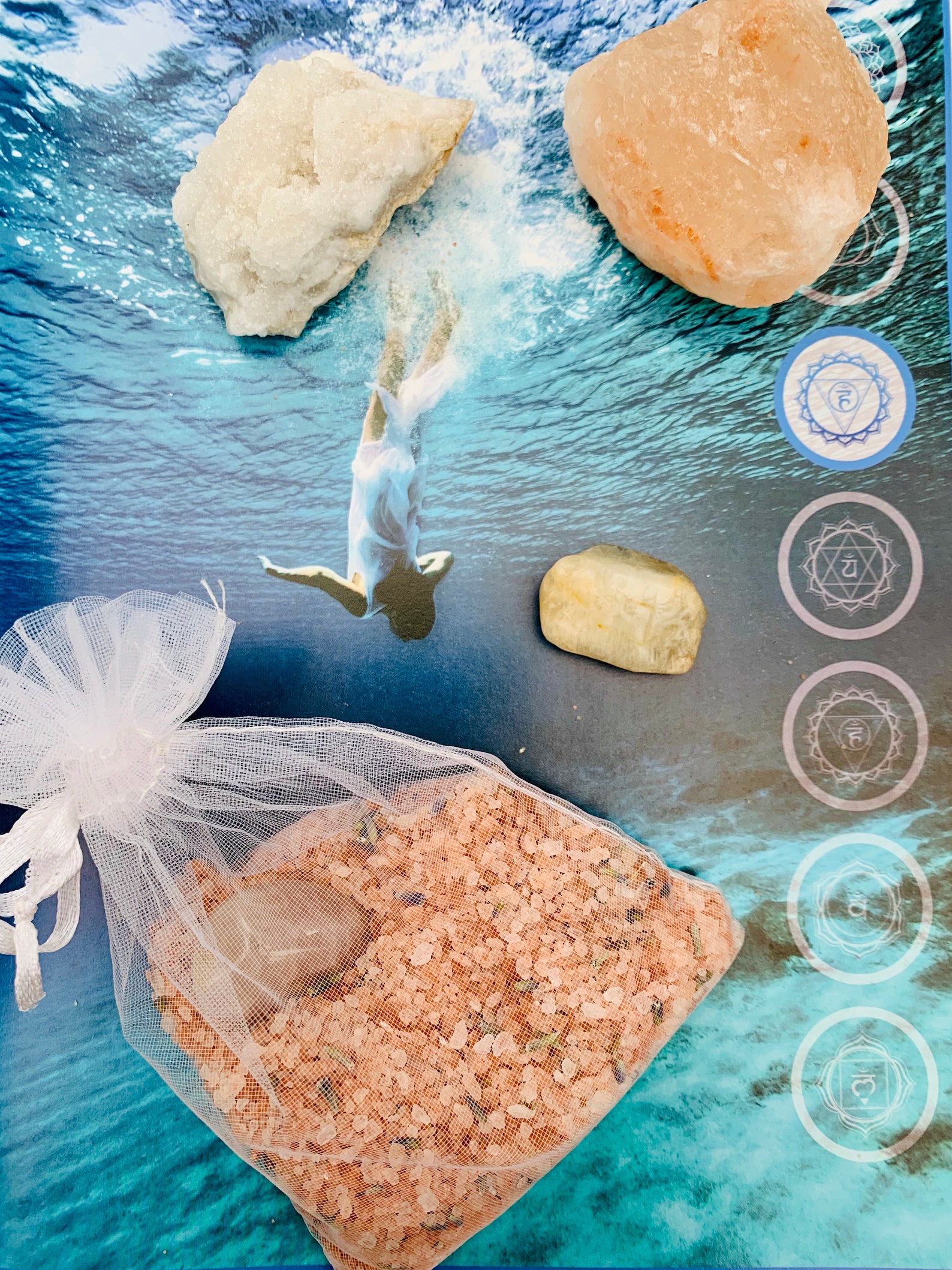 Himalayan spa bath. Crystal infused bath salts. Himalayan Etsy.de