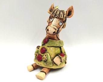 Figura de cerámica Bell caballo rojo, campana de cerámica hecha a mano, decoración del hogar, caballo de figura de cerámica, regalo para mamá, escultura de animales, hecho en Ucrania