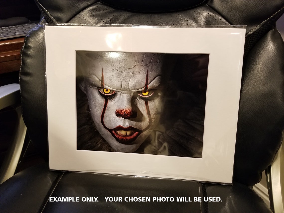 pennywise with boat