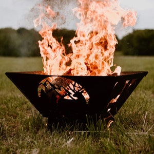 LARGE Custom Heavy Duty Portable Metal Fire Pit image 2