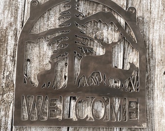 Hanging "Welcome" Deer Sign