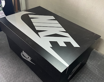 Big Black Nike box - 10/12 pairs