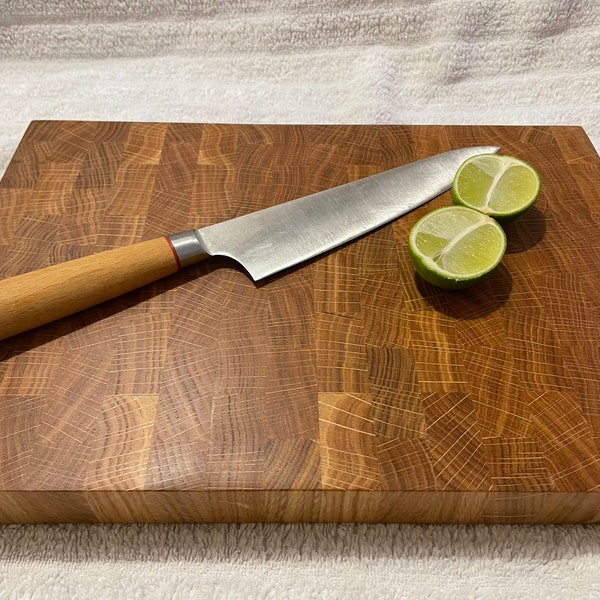 Oak End grain chopping board- Medium