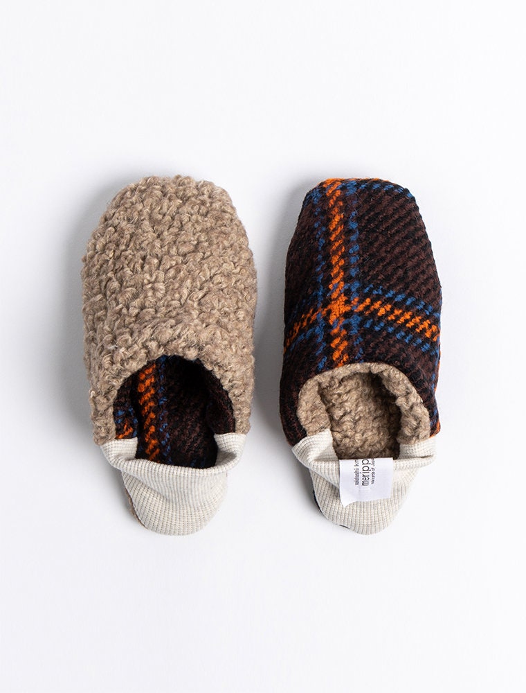 Zapatos de casa reversibles japoneses a cuadros marrones | Etsy