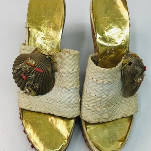 Vintage Miami Beach gold glitter coral encrusted clogs with shell upper image 3