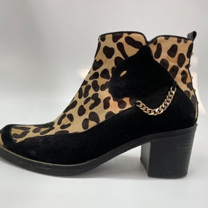 Beverly Feldman Leopard booties with a black leopard and gold chain size 38