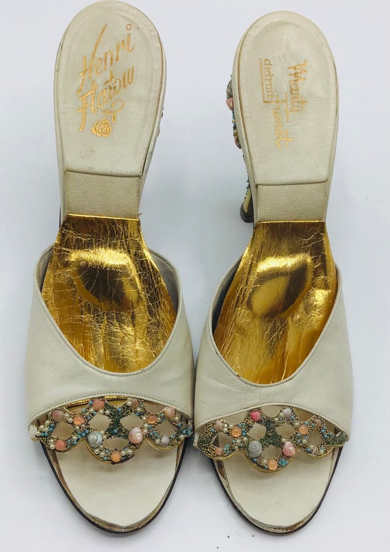 Vintage 1950 Springolators Cream Sandals with seas