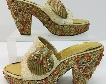 Vintage Miami Beach gold glitter coral encrusted clogs with shell upper