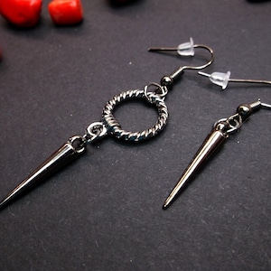 One gunmetal spike earring Spike dangle gunmetal acrylic spike Punk earring Gothic earring Long spike dangle short cone Goth cone dangle