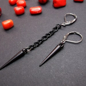 Eine schwarze Spitze Ohrring Spike baumeln schwarz Acryl Spike Punk Ohrring Gothic Ohrring lange Spitze baumeln kurze Kegel Goth Kegel baumeln