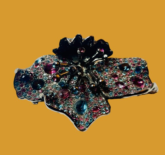 KJL Kenneth Jay Lane Amethyst Crystal Flower Broo… - image 1