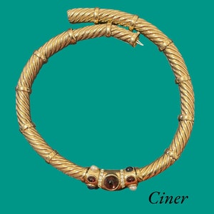 Vintage Ciner Jewels of India Necklace