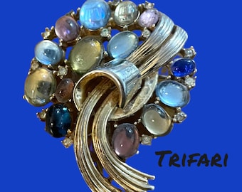Rare Vintage Trifari Jelly Belly Reflection Jewels of Fantasy Brooch Pin