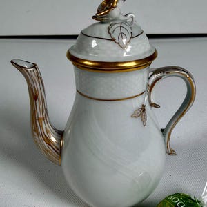Herend Hungary Coffee Pot Golden Edge HDE Small 5in Hand Painted Gold Trim Porcelain Elegant Gift Vintage Style Decor