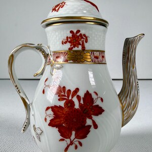 NEW Very Rare Herend Chinese Bouquet Rust AOG Coffee Pot, Sculptural Branch Handle, Rose Finial, Hand Painted Hungary, 1930s-40s