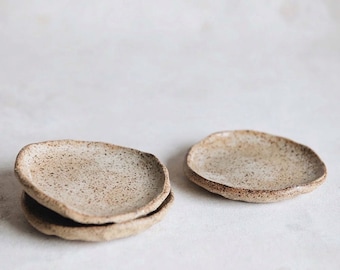 Speckled Smudge Dish | Palo Santo + Sage Holder | Ceramic Pinch Plate