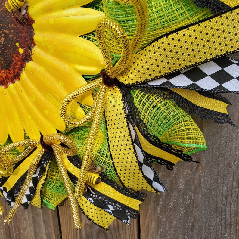 Sunflower pancake wreath, slim sunflower wreath, country sunflower, barndominium decor, for mother-in-law, for gardener best birthday gift image 4