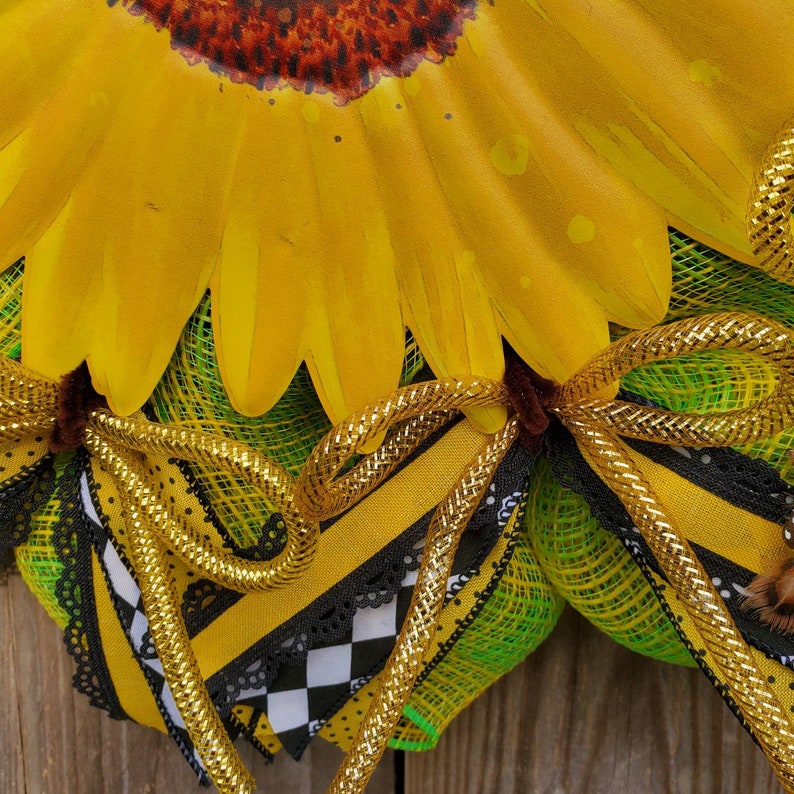 Sunflower pancake wreath, slim sunflower wreath, country sunflower, barndominium decor, for mother-in-law, for gardener best birthday gift image 5