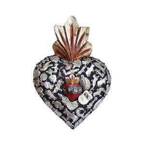 Sacred Heart with Milagros and Little Heart, Mexican Crafts, in Wood, to Hang, Various Sizes