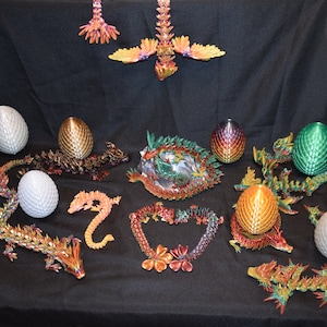 3D Printed Dragon Egg with Articulated Surprise Dragon - Cinderwing3D
