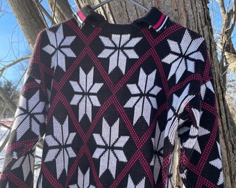 Vintage 1990s Crop Collared Knit Argyle Snowflake Sweater