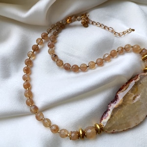 Handmade Agate & Citrine Choker: Natural Gemstone Necklace